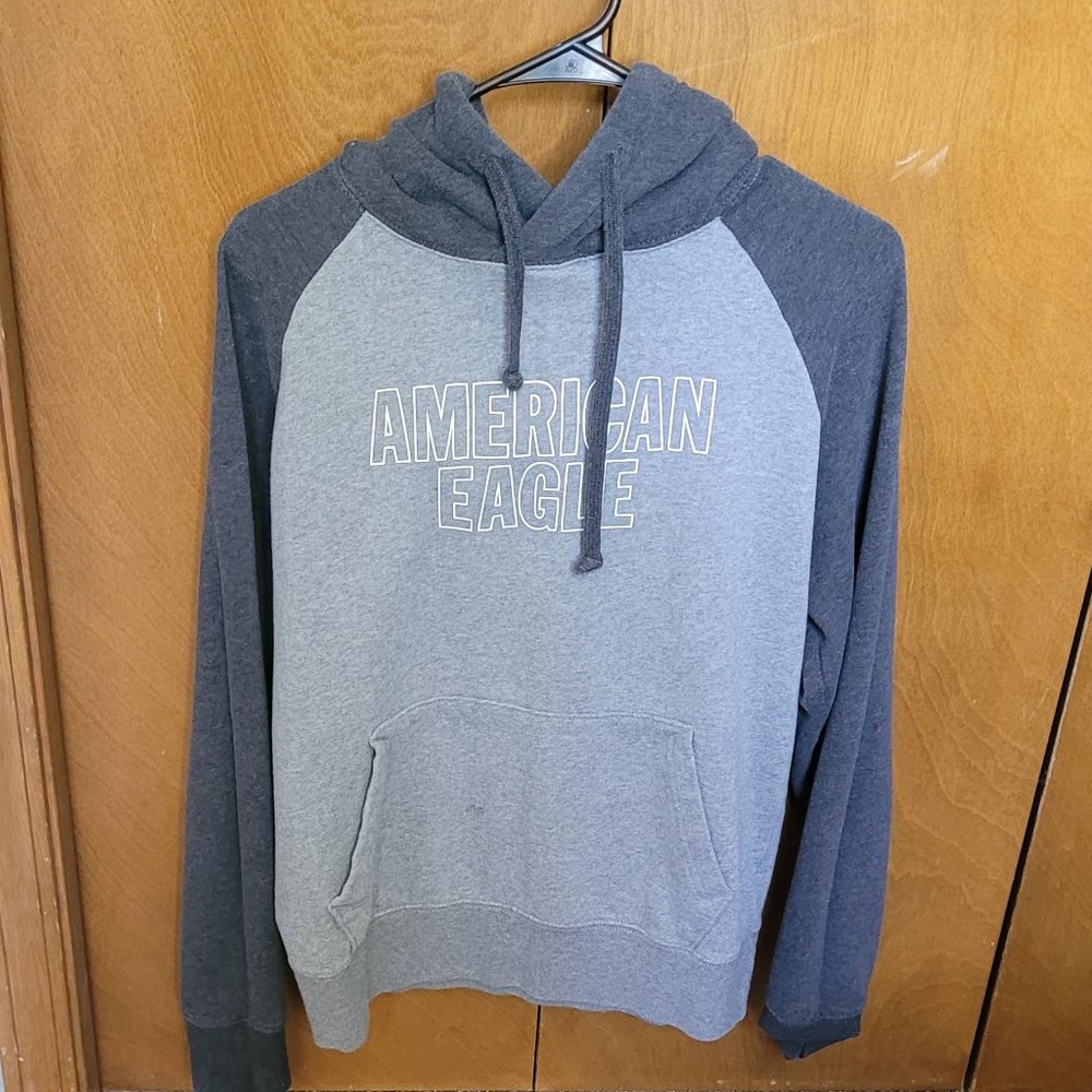 American Eagle Sweatshirt